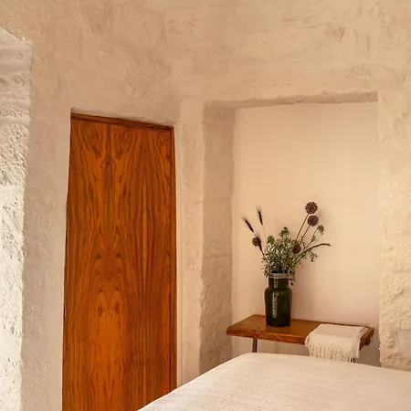 Trulli Kalimera * Noci